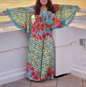 Antica Sartoria 2-piece flare pants & crop top LEMONS